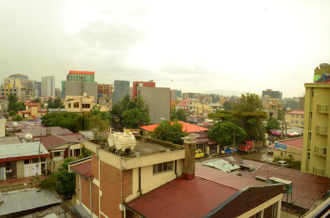 Abyssinia Guest House Addis-Abeba Extérieur photo