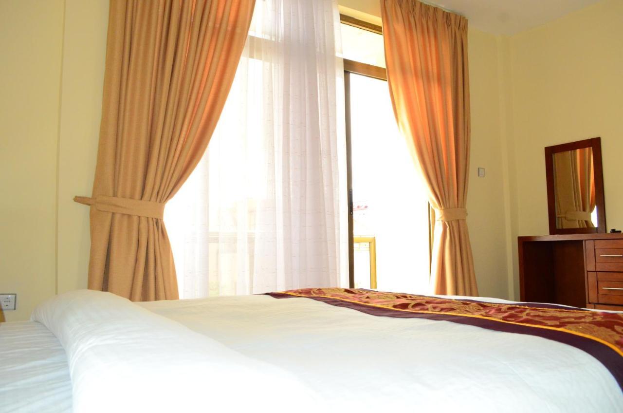 Abyssinia Guest House Addis-Abeba Extérieur photo